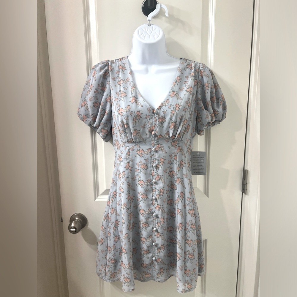 NWT Nordstrom floral puffy sleeve dress